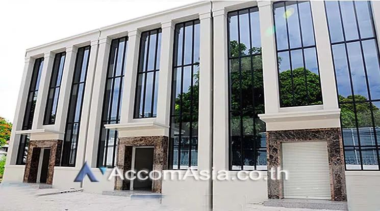 unit Office space For Rent in Sukhumvit, Bangkok  near BTS Udomsuk (AA15784)